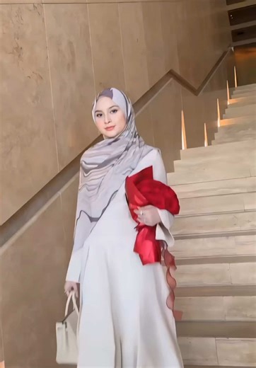 Siang malam terbayang2 😜🤣