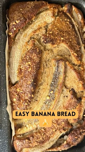 🍌 Easy Banana Bread 🤎#bananabread #easybananabread #bananabreadrecipe #easyrecipe #baking