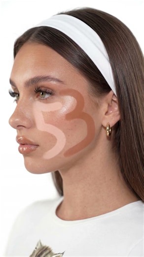 This Contour Shape Sculpts Your Whole Face