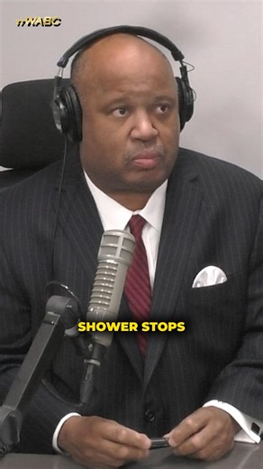 "When did things in society get this crazy?" Dominic Carter on WABC Radio on a transgender mast*******g in a Planet Fitness bathroom. Full episode here: https://wabcradio.com/show/dominic-carter/ | Red Apple Media - US
