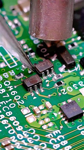 Acer Swift No Display Fix 🔥 | MOSFET Replacement #acer #repair #electronics