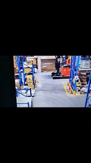 Forklift Hits Pedestrian in Warehouse 🚨 Could This Have Been Prevented?