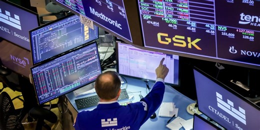 In a Wild Year for Markets, Investors Who Did Nothing Did Just Fine