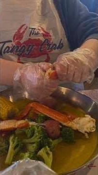 JR & Kristen visit The Tangy Crab in Lansing. #jrandkristen #lansing #thetangycrab