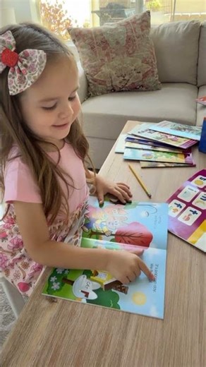 What Pre-Reader Practice Looks Like with Hooked on Phonics | Hooked on Phonics