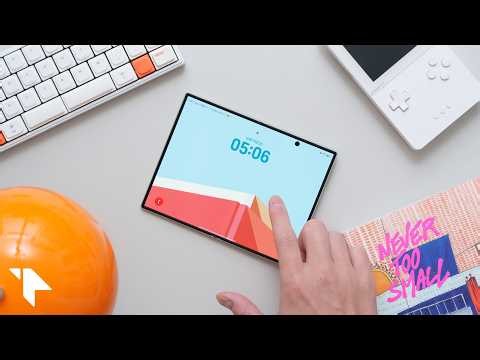 iPhone Duo Released! A 6-Year Foldable User Talks Pros and Cons