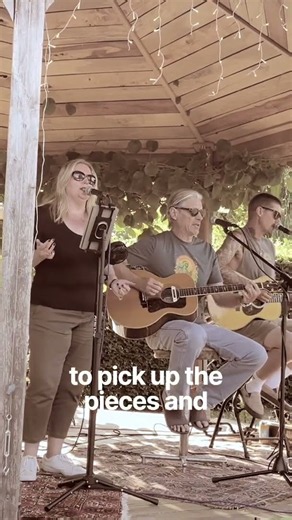 Gold Dust Woman – Fleetwood Mac | Acoustic Cover #acousticcover #acoustictrio #fivedollarshake