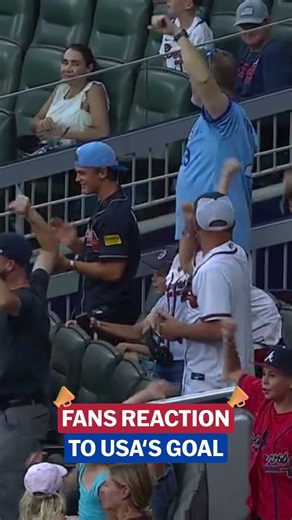 Listen to the crowd react at the Mets/Braves game after USA scored in the World Cup 🔊