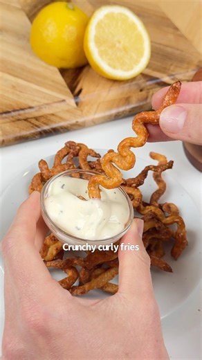 Zero Carb Crunchy Chicken Curly Fries 🍟🔥🙌
