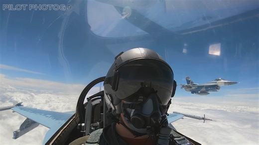 Watch massive jet battles explode across the desert sky