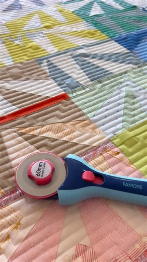 Krista Schneider on Instagram: "Kate’s Carolyn Friedlander quilt using her fabric and Eads quilt pattern. I added the Aztec edge to edge quilting design."