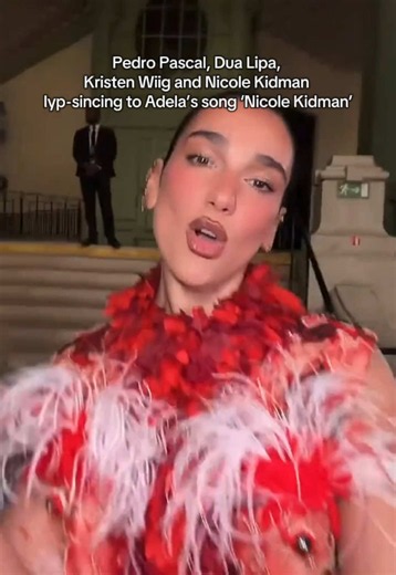 #dualipa #pedropascal #nicolekidman #chanel #pfw | nicole kidman