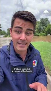 Texas sees major floods as forecasters warn of more storms