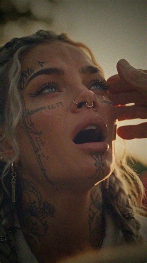 A daughter's plea to her father 💔 #VikingMusic #Eldruna #NordicFolk