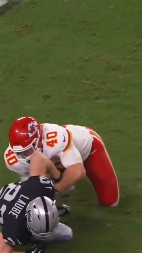 Oklahoma Football on Instagram: "That’s how you make your @nfl debut, @i_am_ethandowns 💪 📺 NFL+ | #OUDNA"