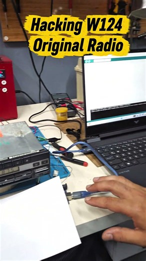 Hacking W124 Original Radio Adding Usb Bluetooth and Calling Function!