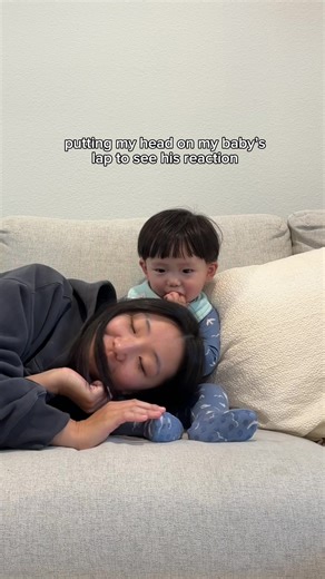 This is the sweetest trend 🥹🥹🥹 I love this boy 🩵 Our at home uniform: me in my @Things Between onesie (link in bio for 10% off) and bib from Ollie