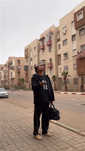 Youssef Bougssiba on Instagram: "This is my morning routine as a model living and training to achieve his dream of becoming an actor in hollywood 🫱🏻‍🫲🏾💪🏾"