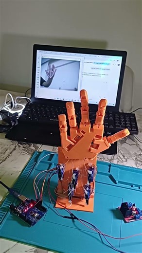 MediaPipe Hand Tracking Python Protez Kol