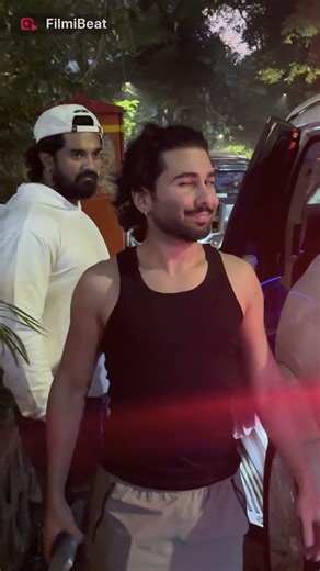 Orry snapped at the gym in Bandra | FilmiBeat