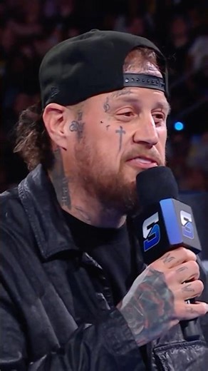 Kit Wilson, you can’t outdo the doer 🔥🎤 #SmackDown