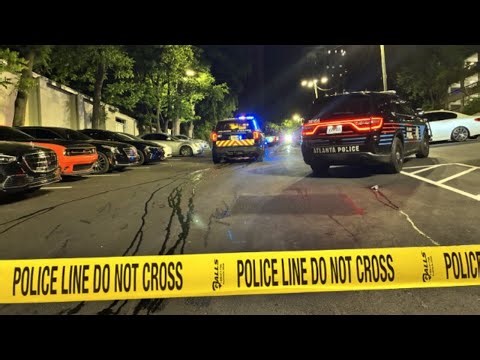 Police swarm parking lot outside Atlanta nightclub