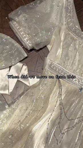 Still dreaming of it. 🚩Pre-order: 7 days ✈️ Worldwide shipping (DM for details) 🔥 Get 10% off free delivery from $300 order #romanticstyle #softgirl #femininefashion #vintagelook #outfitinspo | Nu Nu