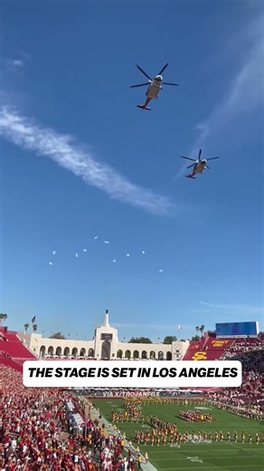USC vs. Oregon. Big Ten Saturday Night 🏟️ #cfb #bigten #football