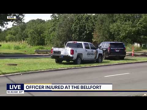 Officer injured in SE Houston; search for suspect