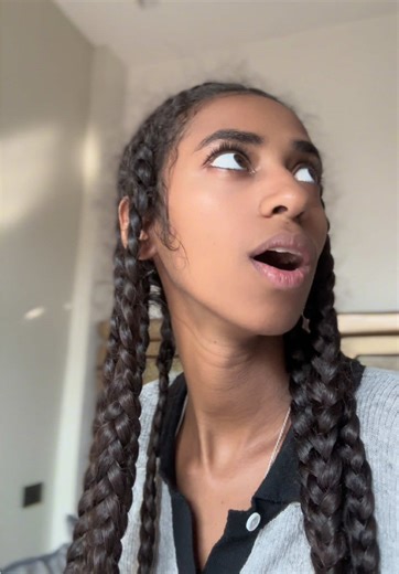 ድፍረትሽ 🤨 እረ ወገን እየተሳሰብን ሆ 😭 @sayra #ፈገግታ #fypシ゚viralシ