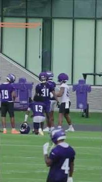 Justin Jefferson on the Jugs Machine 💪