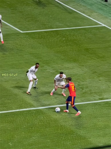Lamine Yamal 99 Dribbling Skills 🔥 | Football Highlights