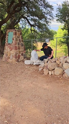 Quoting Doc Holliday At The REAL Grave Of Johnny Ringo! 🤠