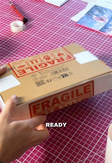 How I package my paintings to make sure they arrive safely!! All my originals have survived so far using this method 😋 #evelinasilverart #oilpainting #girlhood #fineart #malegaze (Also I ran out of glassine so this one’s actually wrapped in melinex but 99% of the time I’ll use glassine and I definitely recommend that more for oil paintings!!)