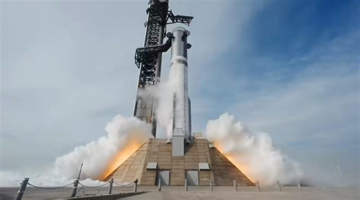 Incredible footage from SpaceX of the first 33-engine Starship Booster V3 static fire test with the next-generation Raptor 3 rocket engines 🔥