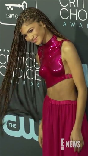 We're still feeling Euphoric about Zendaya's 2020 #CriticsChoice look. 🩷 #AwardsSeason