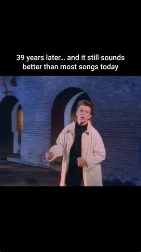 Never Gonna Give You Up by Rick Astley is one of the most recognizable pop songs of the 1980s. Released in 1987, it became a worldwide hit thanks to its soulful vocals, upbeat production, and instantly memorable chorus. The song later gained a second life online through the famous “Rickroll” internet meme, turning it into one of the most enduring pieces of pop culture from the era.