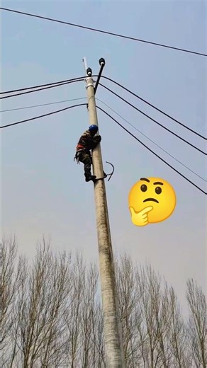 OMG, How Does lineman? 🤔#shorts