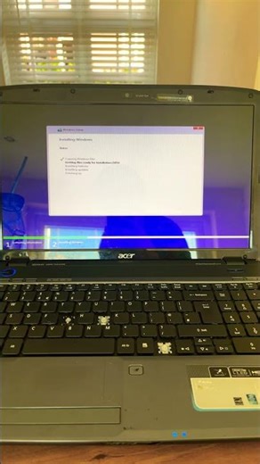 INSTALLING WINDOWS 11 21H2 ON A 2008 ACER ASPIRE 5536!!!