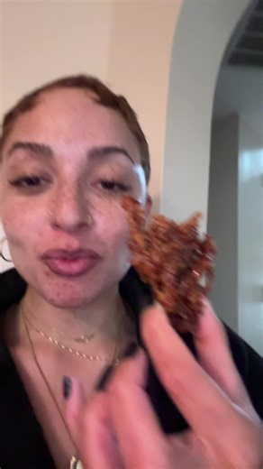 Honey BBQ Enoki Mushrooms * Flour Cornstarch Adobo Garlic powder Onion powder Slap ya mama Smoked Paprika Red pepper flakes Mix Add some of the dry to another bowl and add almond milk (unsweetened) until the desired consistency Clean and dry enoki Dip in wet batter then dip in dry Use veggie oil on medium Fry till perfect Toss in HBba sauce of choice or Mae your own* #vegan#plantbased#Foodie#fyp