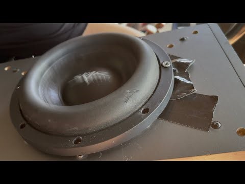 Blowing Powerful Skar Subwoofer