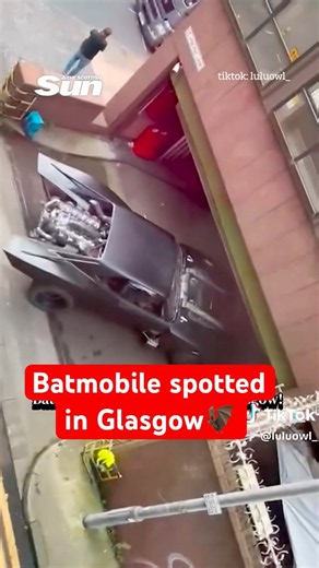 BATMOBILE SPOTTED IN GLASGOW! Hollywood Takes Over City
