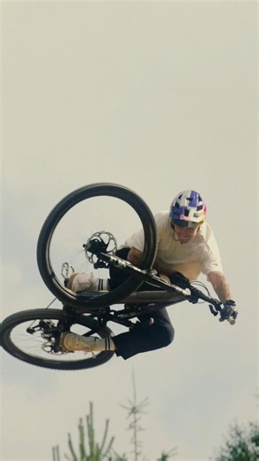 Breakthrough capability, ultimate control, unmatched personalization...introducing the One Bike to Rule All Trails, the Stumpjumper 15 from @iamspecialized #iamspecialized #stumpjumper #mtbGet the MTB 43 Years in the Making | Specialized Bicycles