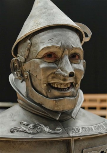 Becoming the Tin Man 🩶 | wizard of oz