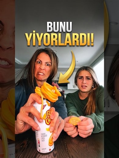 Z Kuşağı Kızına 90’ların Atıştırmalığını Denetti 😅