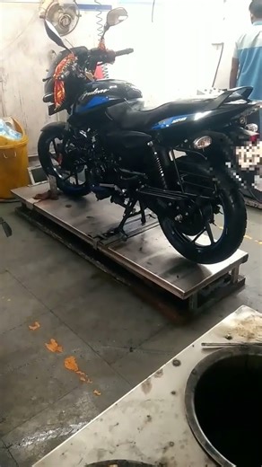 #bjaj #pulser220f #firstservice #pulsermodified #newbike #bikewashing #bikestunt #instareels #shorts