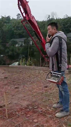 Concrete pouring construction for the grain drying area
