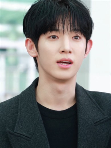 Park Siwoo puppy-faced actor Park Siwoo Dispatch profile