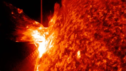 Wow! Sun blasts impressive X1.9-class solar flare