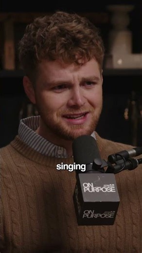 I always hope people are singing... #alexwarren #jayshetty